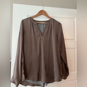 Longsleeve sheer top